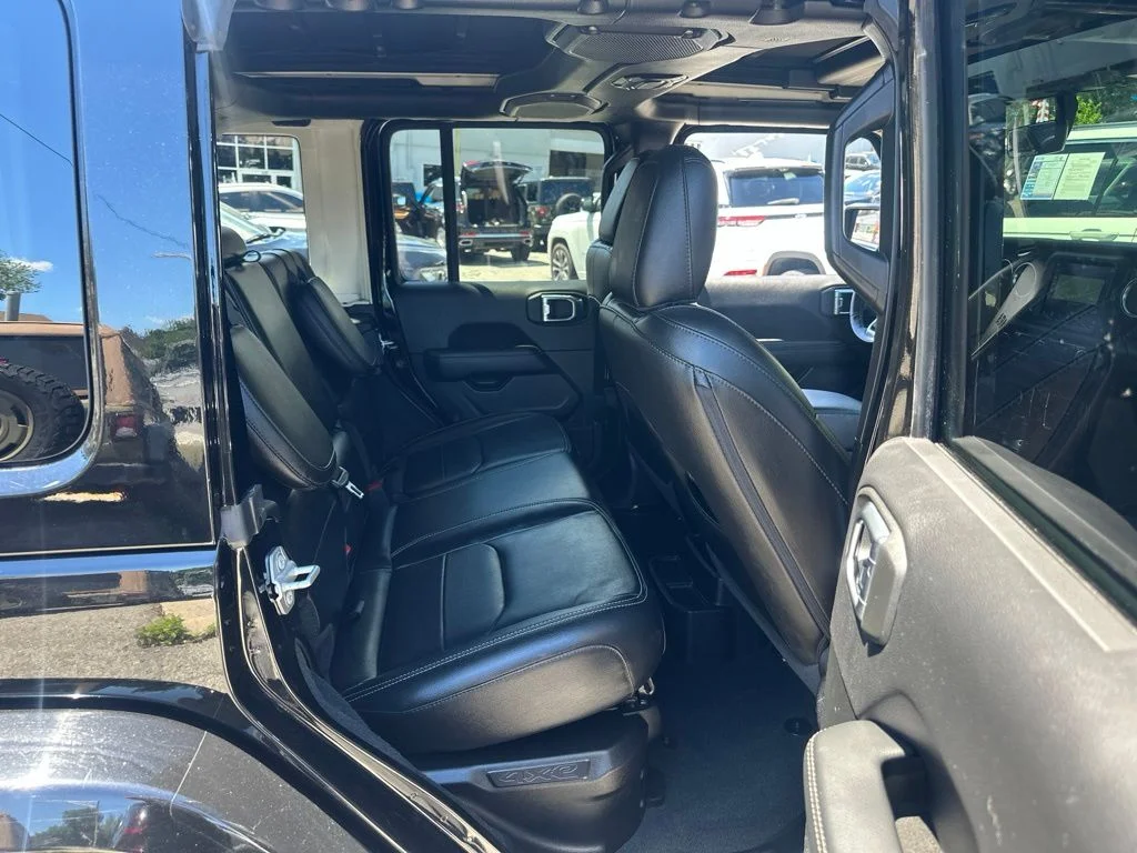 Used 2022 Black Jeep Unlimited Sahara 4xe image 21