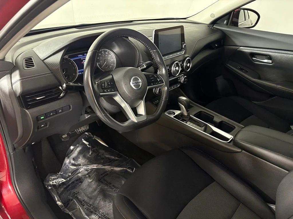 Used 2021 Red Nissan SV image 16