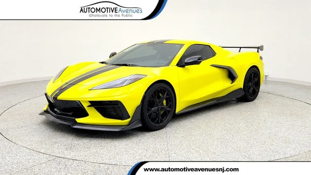 2021 Chevrolet Corvette 2dr Stingray Convertible w/3LT, Z51 Perf Pkg & Adjustable Lift