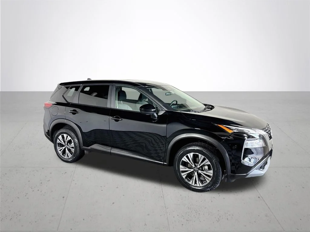 Used 2023 Black Nissan SV image 4