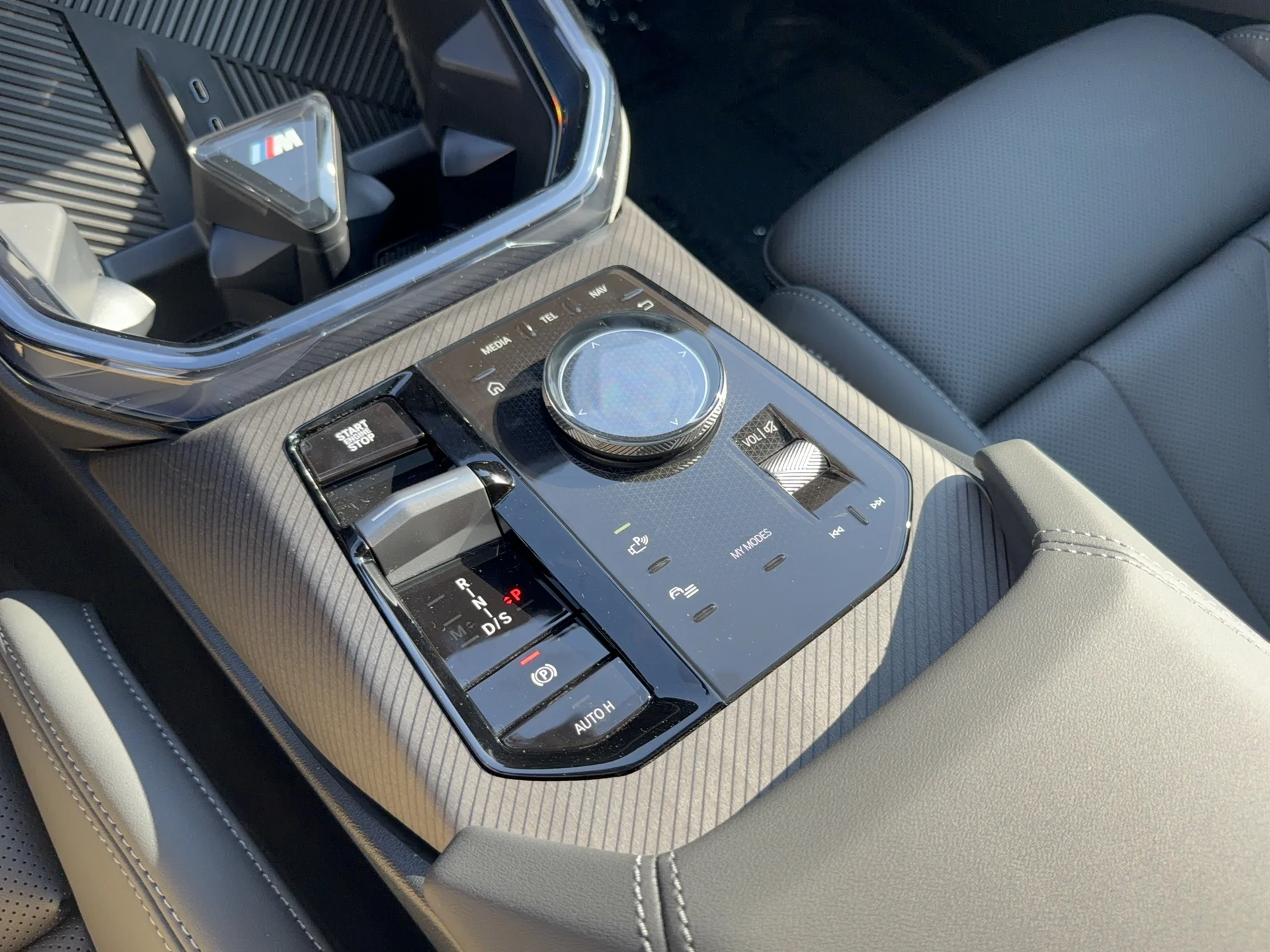 New 2026 Black Sapphire Metallic BMW 30 xDrive image 20