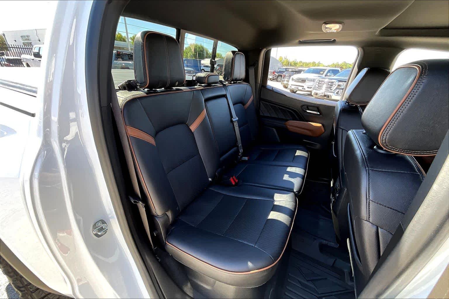Used 2023 Summit White GMC AT4 image 21