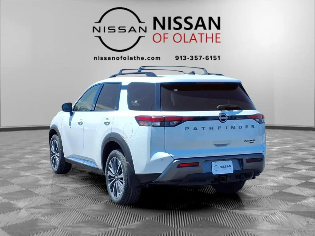 New 2026 Everest White Pearl TriCoat Nissan Platinum image 3