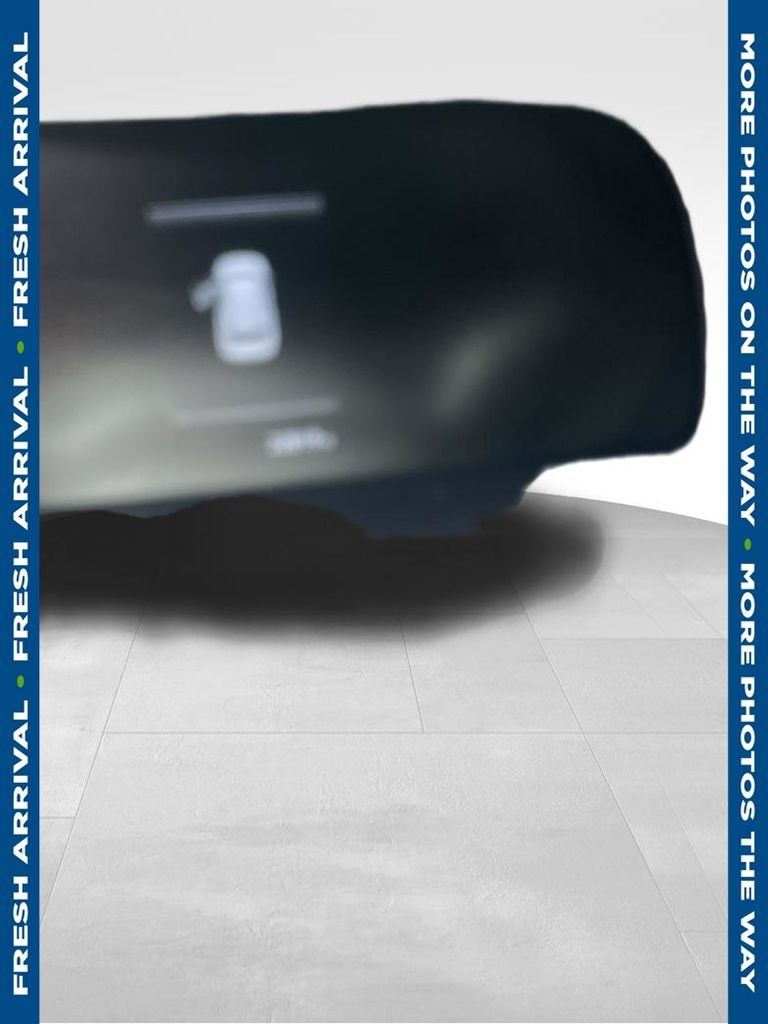 Used 2023 Gray Hyundai XRT image 1