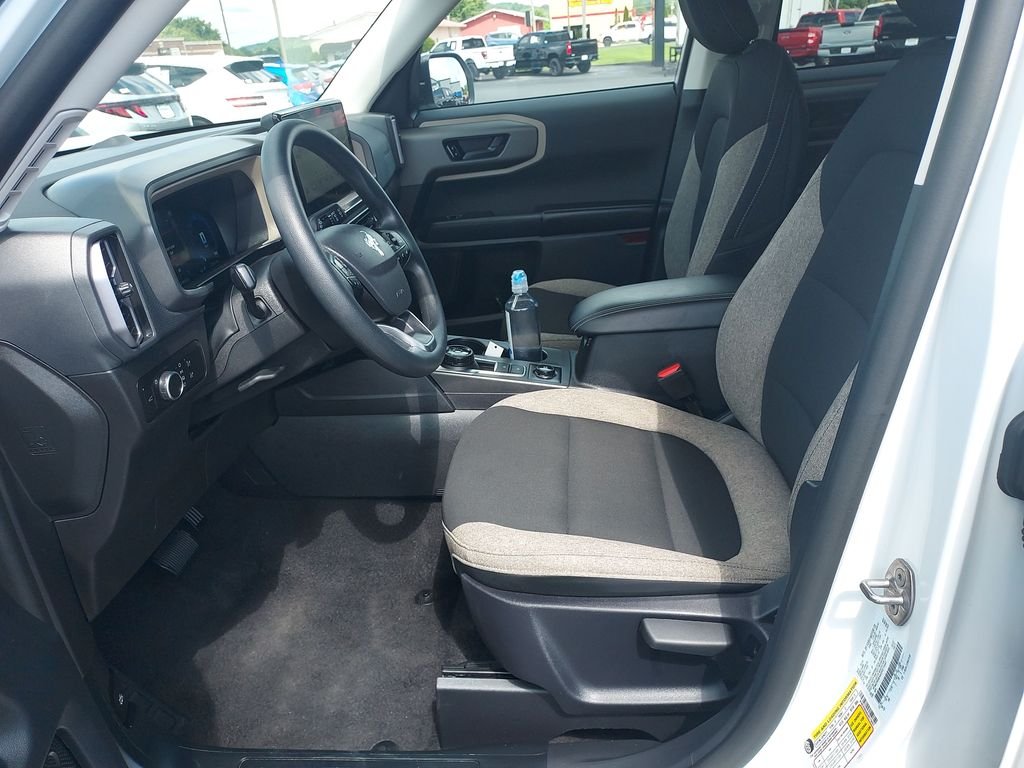 Used 2025 White Ford Big Bend image 13