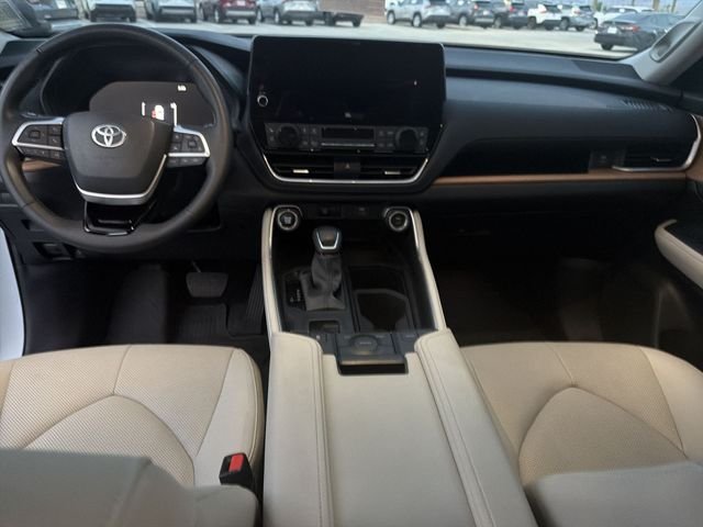 Certified Used 2025 Beige Toyota Limited image 14