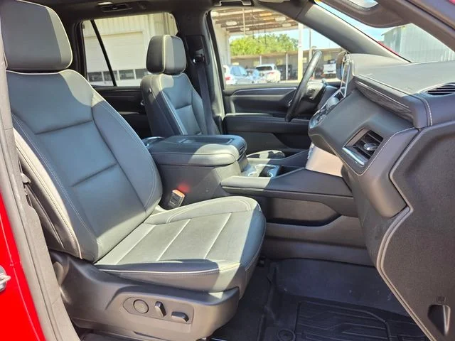 Used 2023 Red GMC SLT image 16