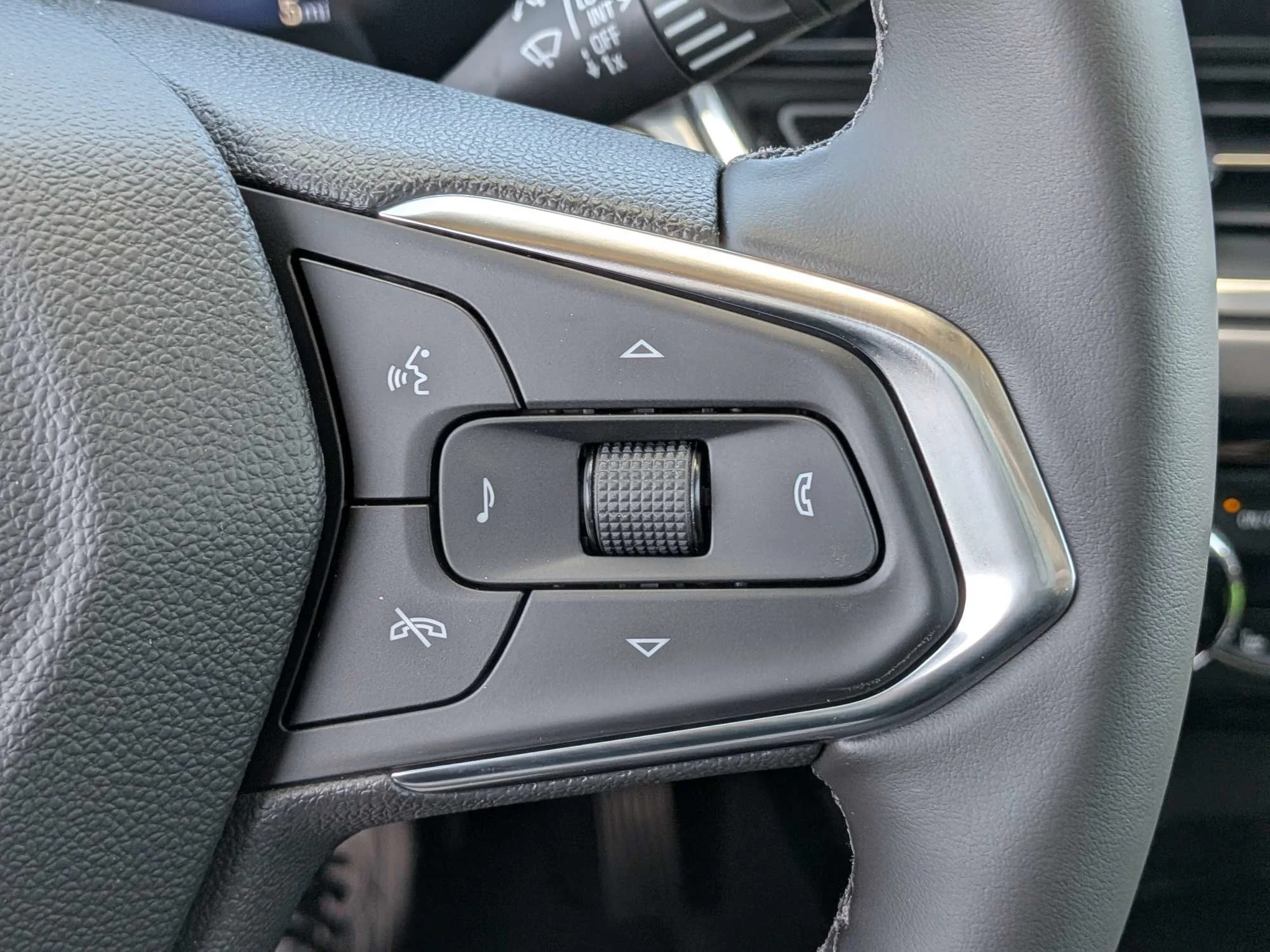 2026 Chevrolet Trax Activ - Photo 27