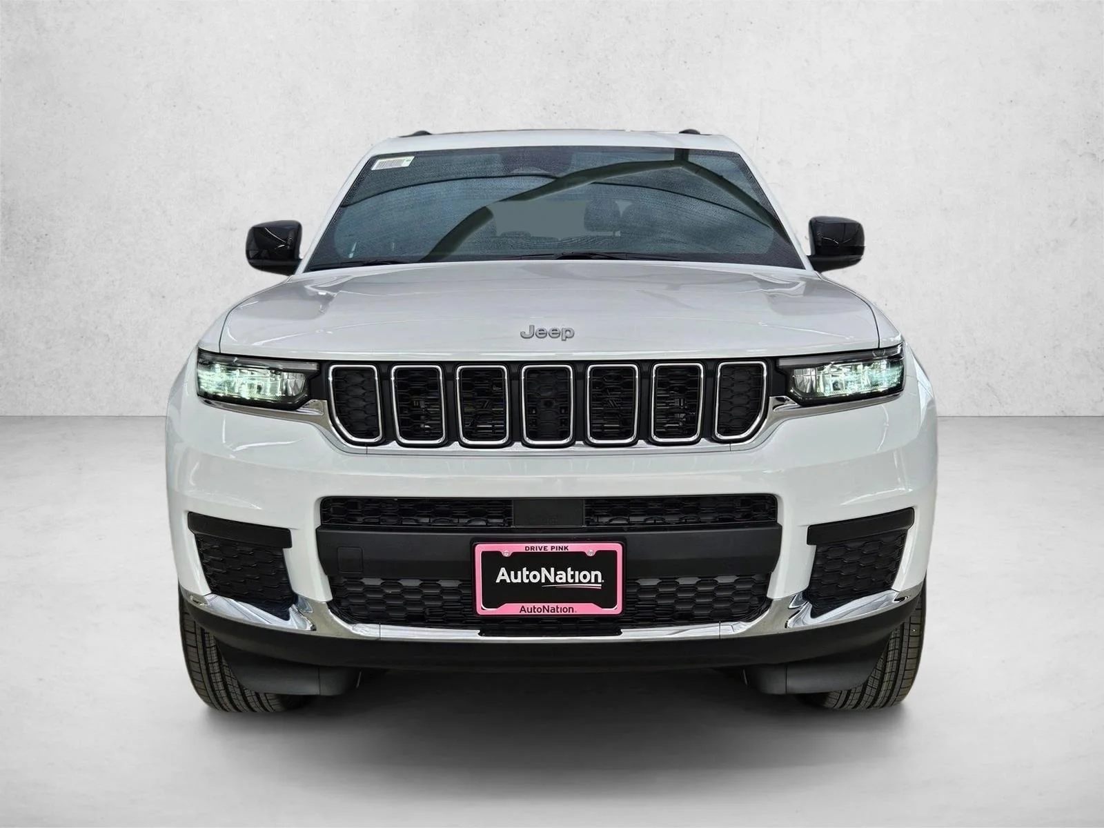 New 2026 Bright White Clear-Coat Exterior Paint Jeep Laredo X image 6