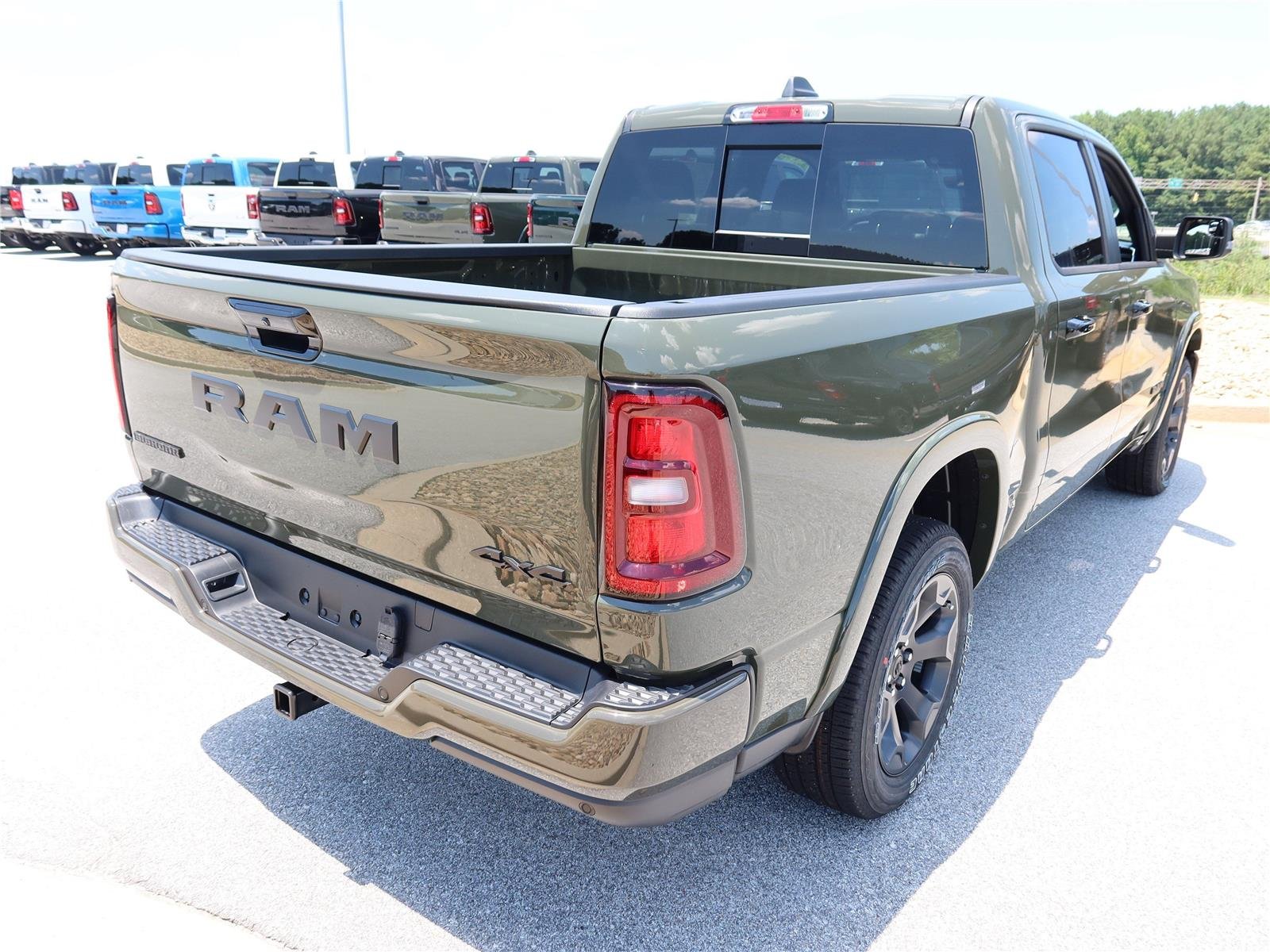 New 2026 Tank RAM Big Horn image 6