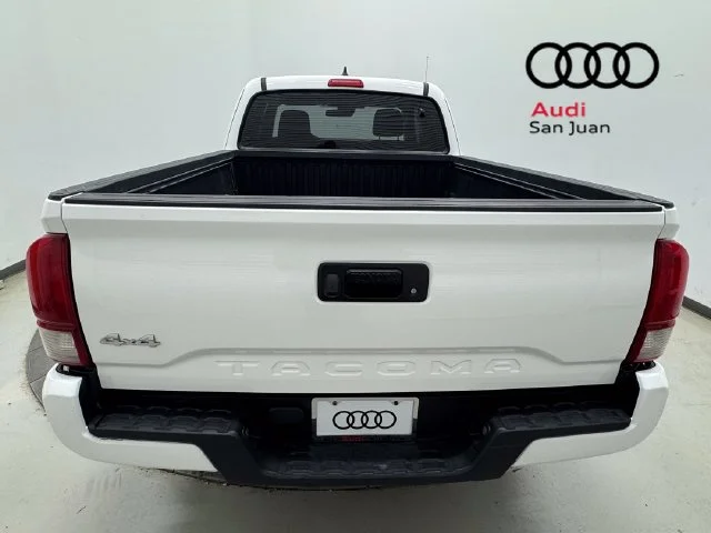 Used 2018 White Toyota SR image 37