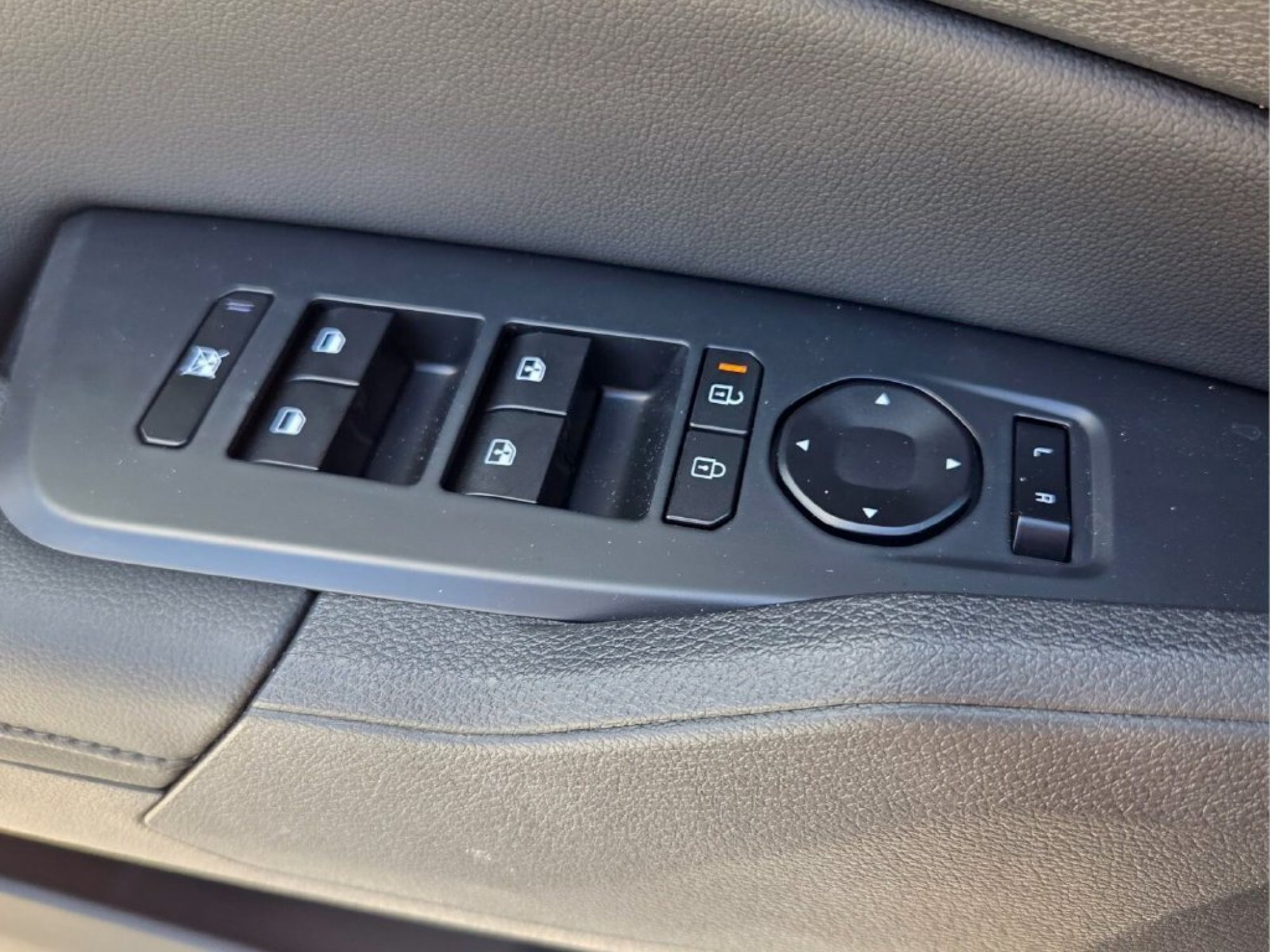 New 2026 Heritage Blue Kia X-Line image 36