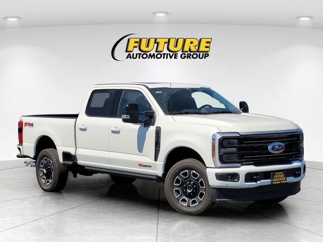 New 2025 Star White Metallic Tri-Coat Ford F-250® Platinum® image 28