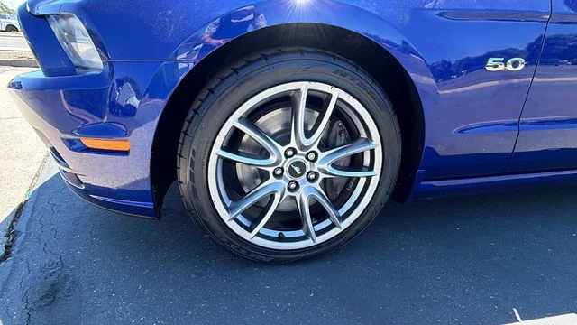2013 Ford Mustang GT - Photo 10