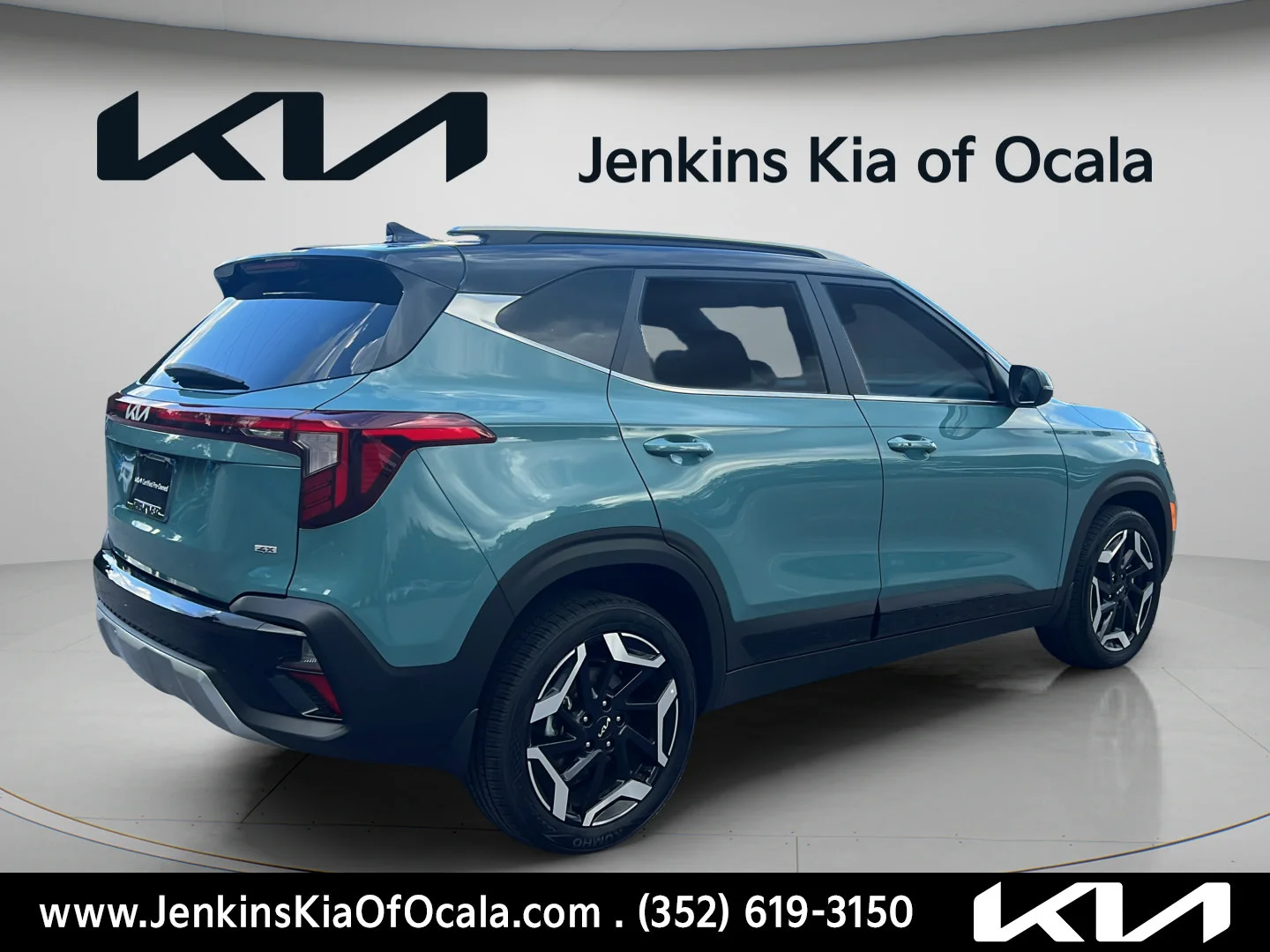 Used 2026 Pluton Blue/Black Roof Kia SX image 3
