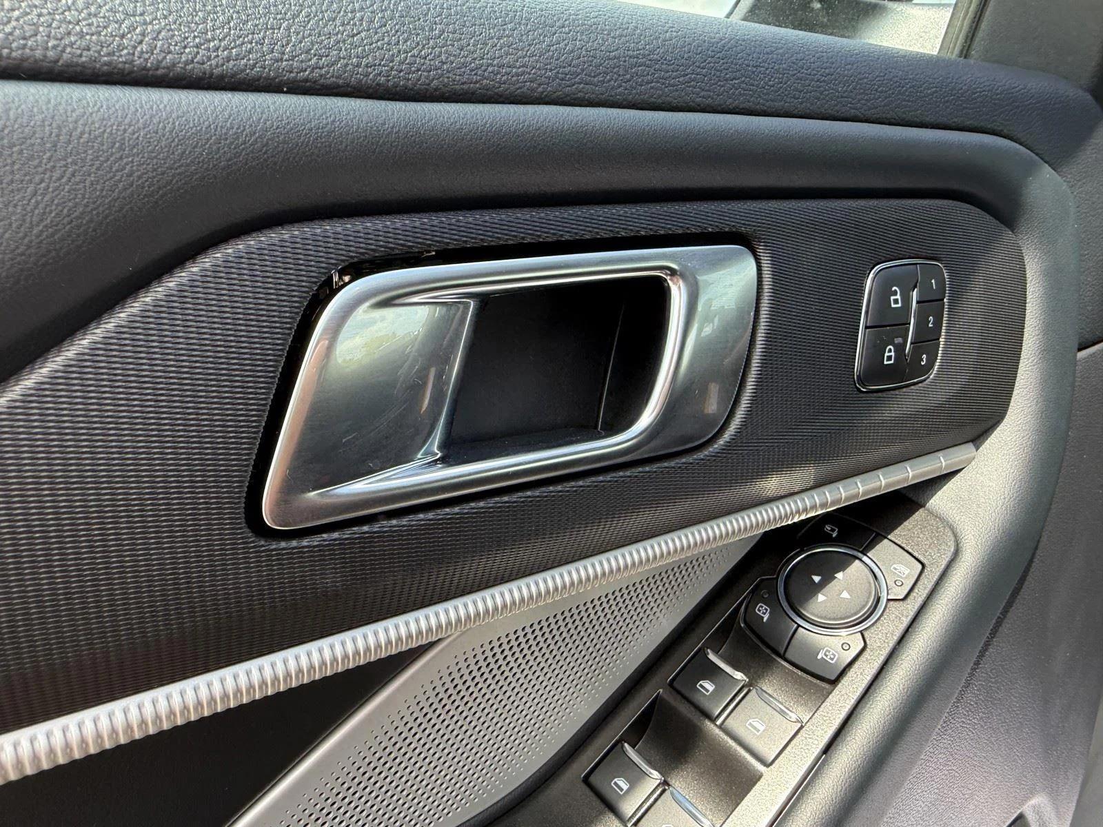 New 2026 Vapor Blue Metallic Ford Tremor image 14