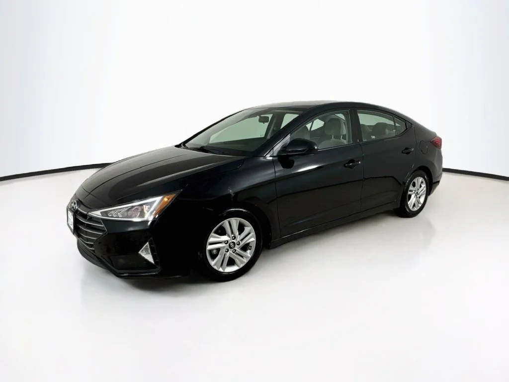 Used 2020 Black Hyundai SEL image 3