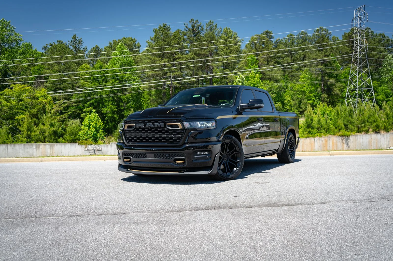 2026 RAM 1500 Big Horn/Lone Star 4x4 Crew Cab 5'7's photo