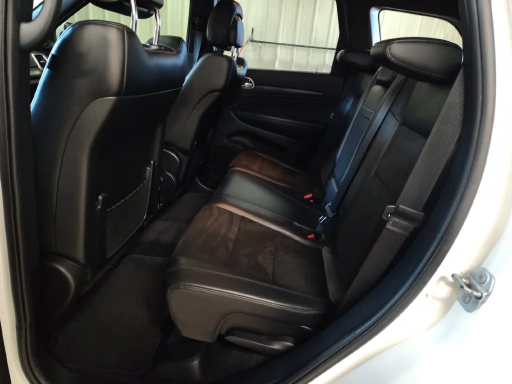 Used 2018 White Jeep Altitude image 27