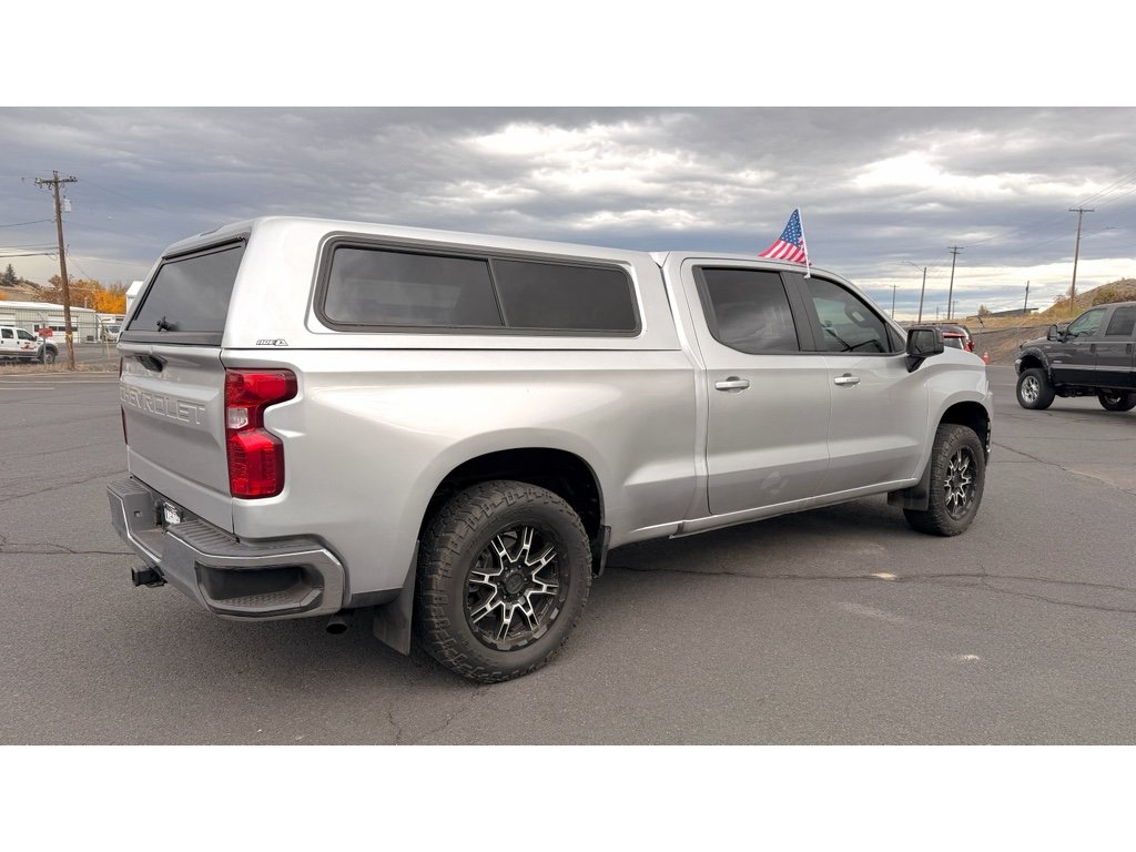 Used 2021 Silver Chevrolet LT image 5