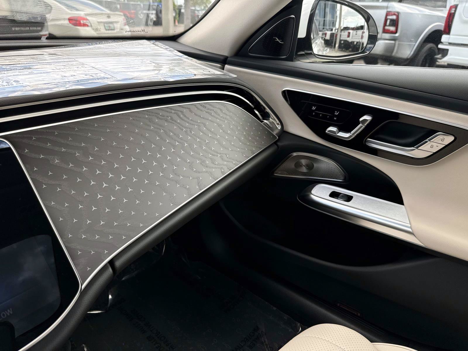 New 2027 Polar White Mercedes-Benz E 450 4MATIC® Sedan image 24