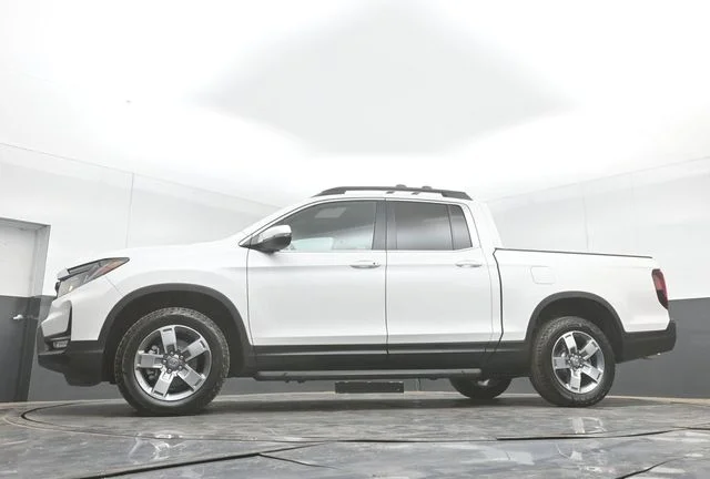 New 2026 Platinum White Pearl Honda RTL image 47