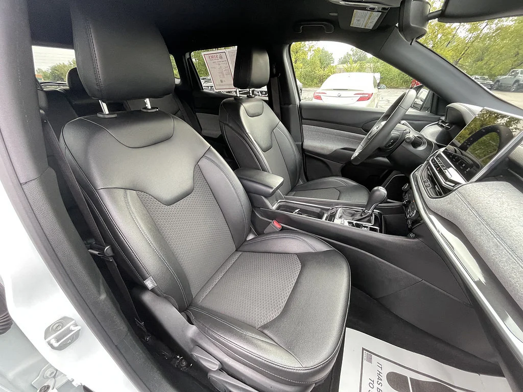 2024 Jeep Compass Latitude - Photo 21