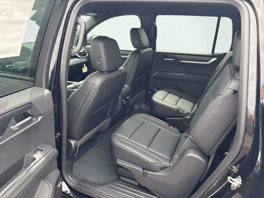 2026 GMC Acadia Elevation - Photo 14
