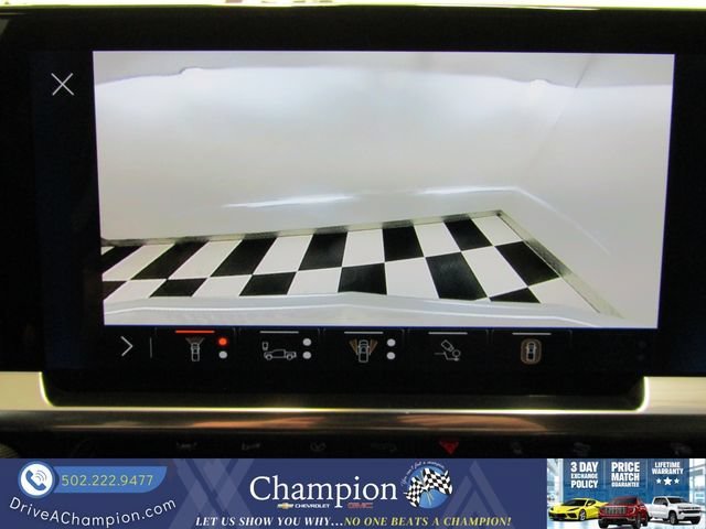Certified Used 2025 Iridescent Pearl Tricoat Chevrolet LTZ image 7