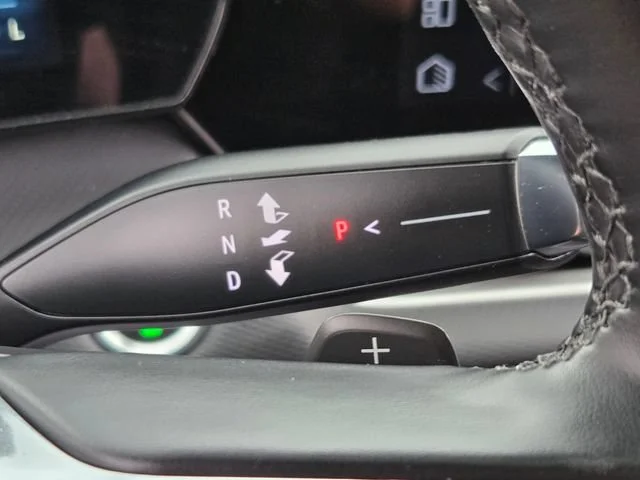 Used 2025 Mosaic Black Metallic Chevrolet LT image 30
