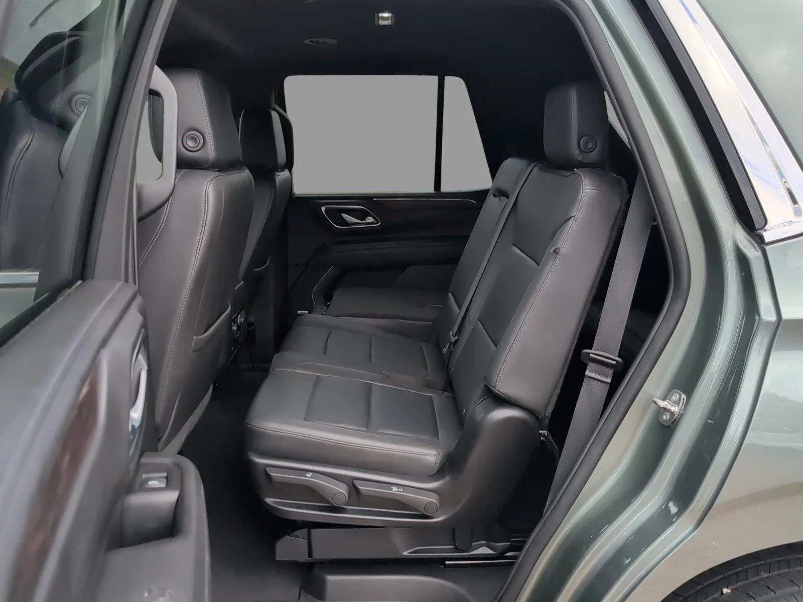 Used 2024 Silver Sage Metallic Chevrolet LT image 15