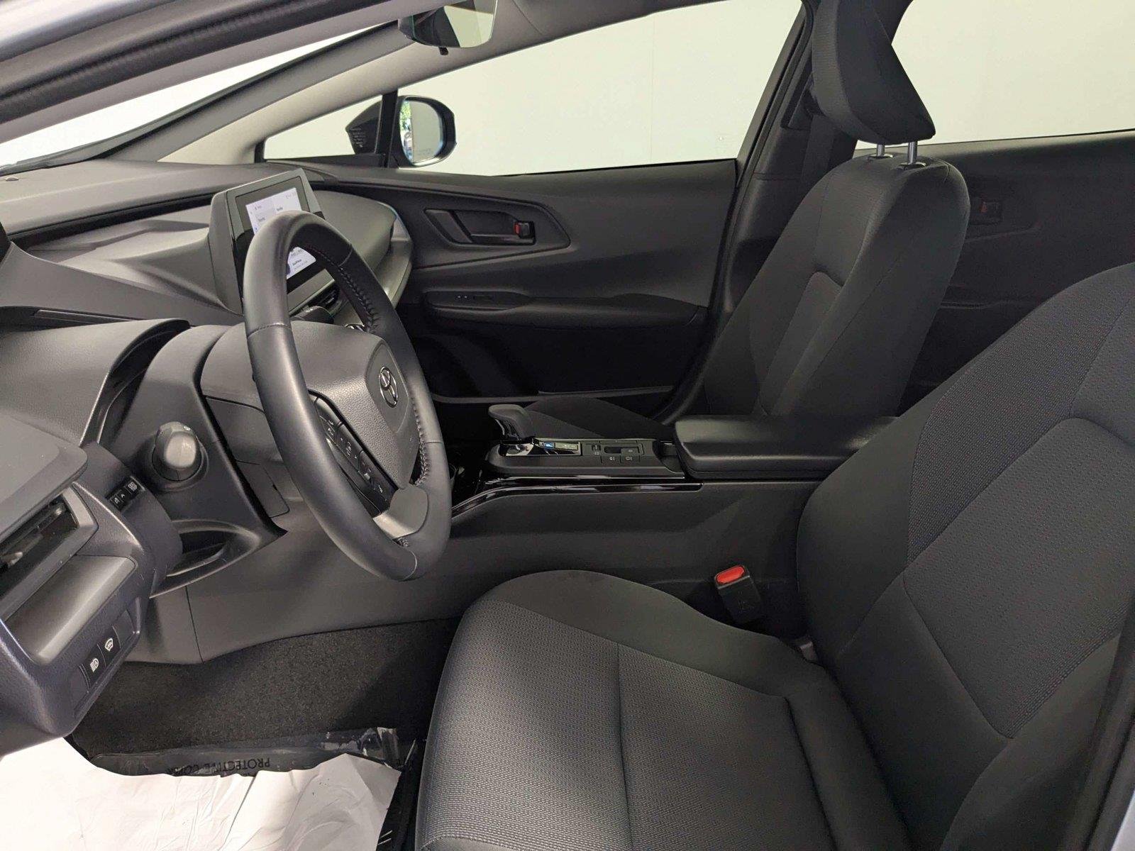 Used 2025 Cutting Edge Toyota LE image 10