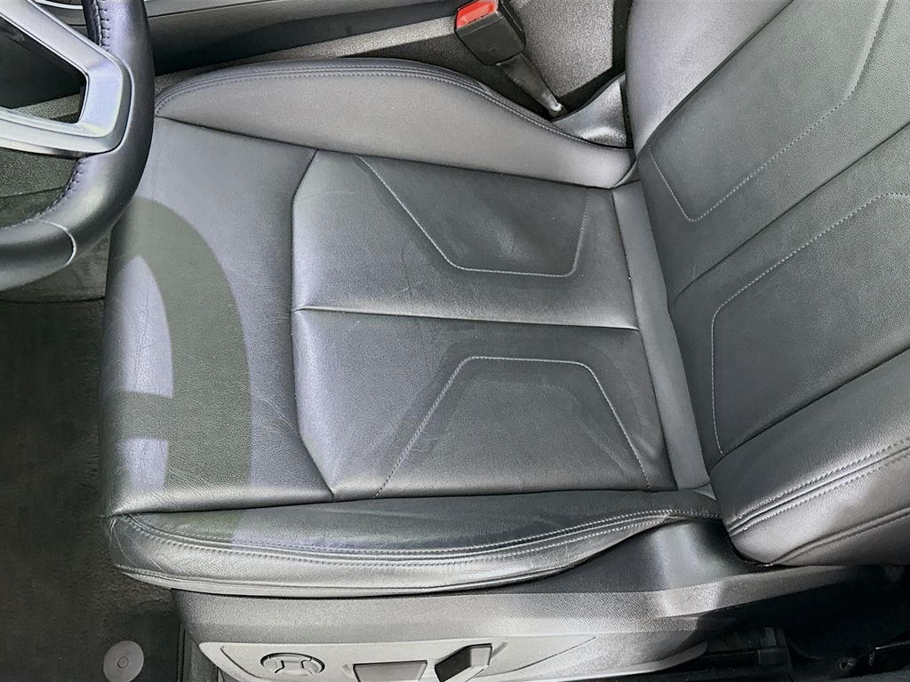 Used 2020 Black Audi Premium Plus image 21