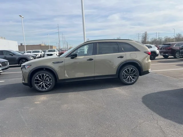 2025 Mazda CX-70 Premium Package - Photo 10