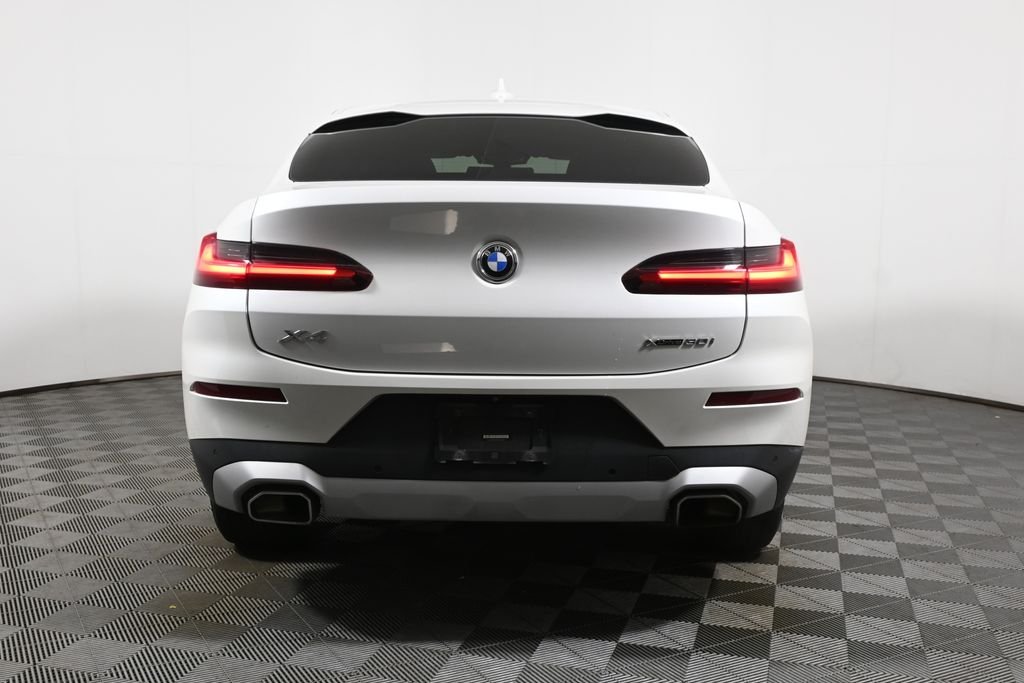 Used 2022 White BMW xDrive30i image 10