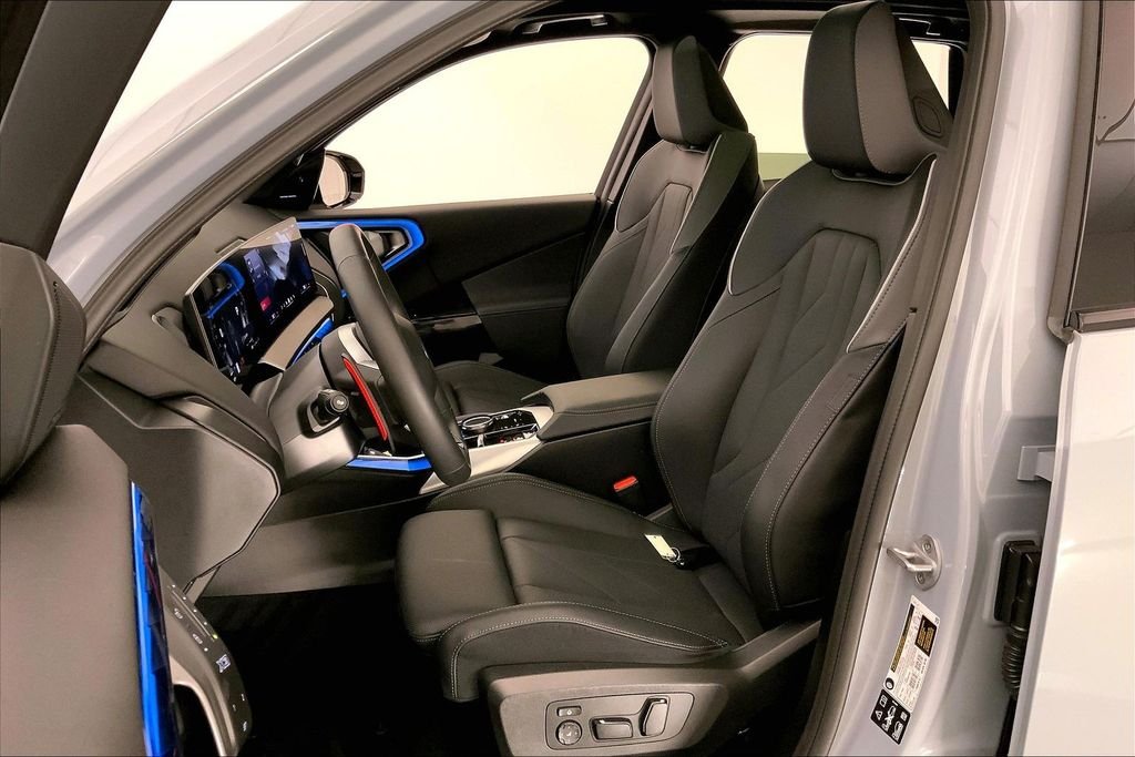 Used 2026 Brooklyn Grey Metallic BMW  image 13