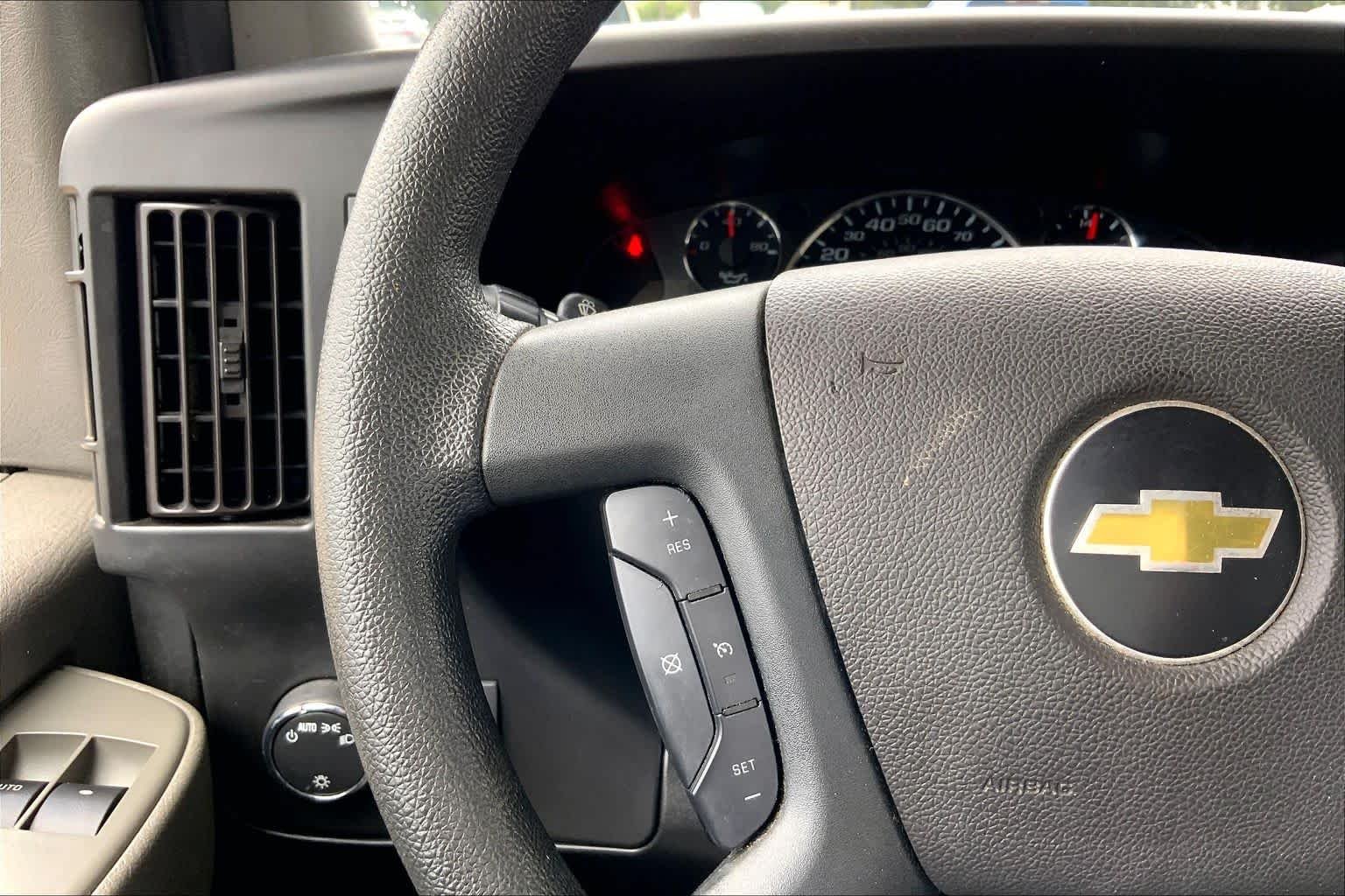 Used 2020 Summit White Chevrolet LT image 21