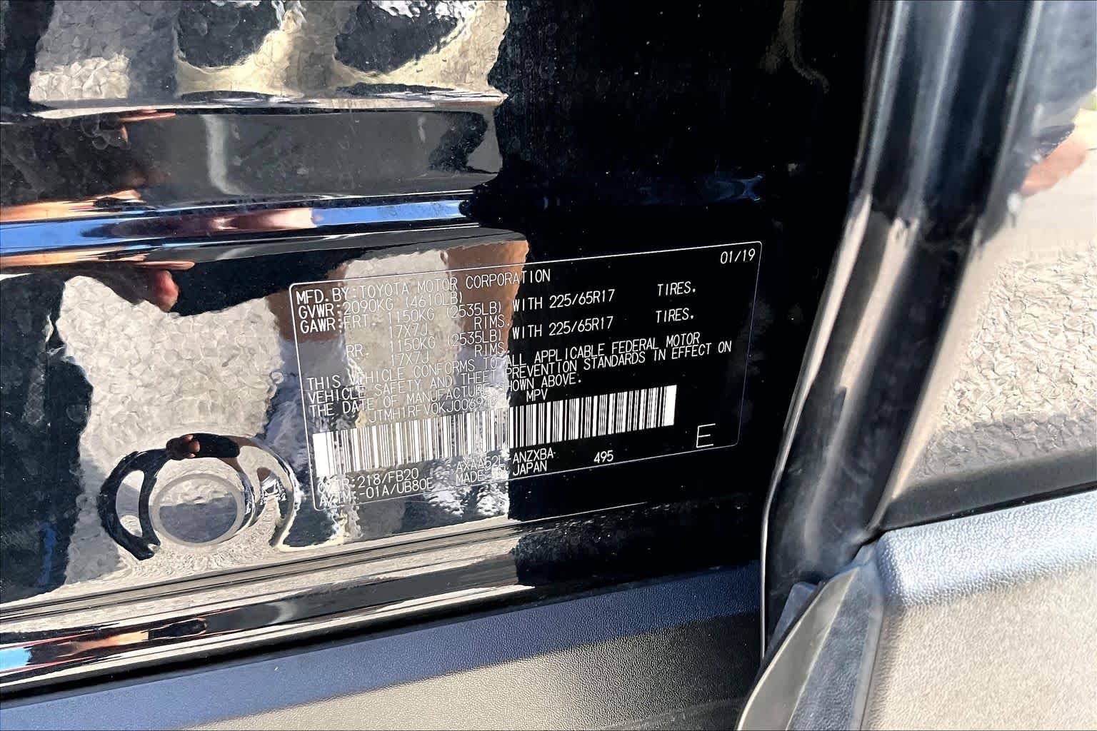 Used 2019 Midnight Black Metallic Toyota LE image 37