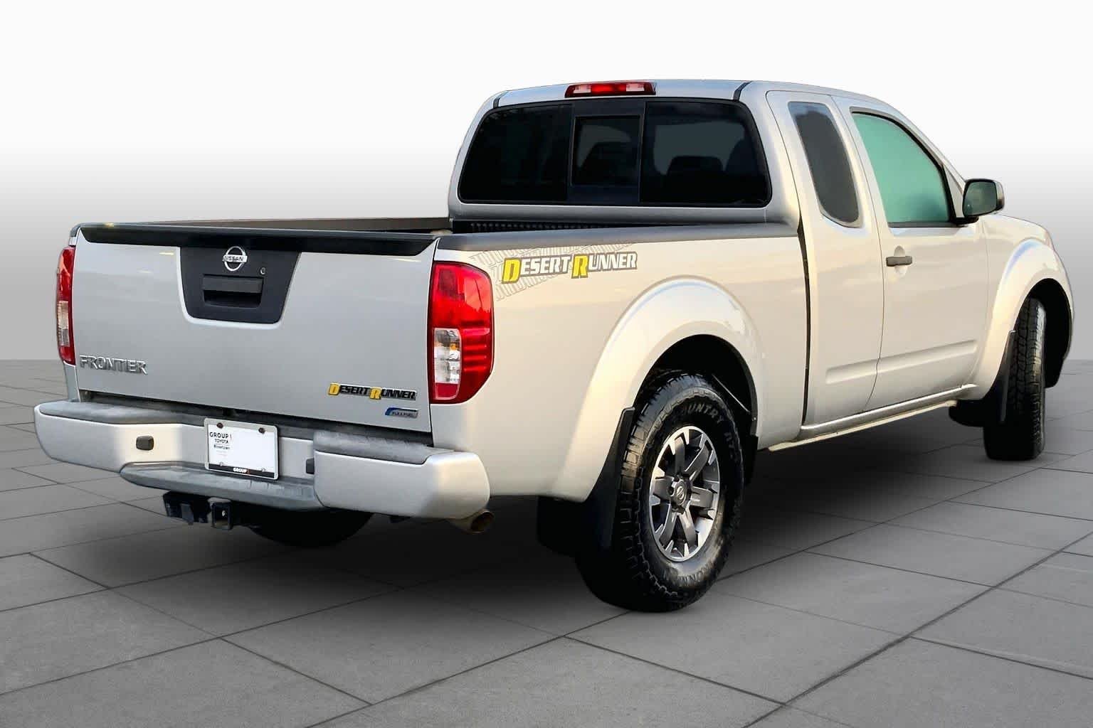 Used 2017 Brilliant Silver Nissan Desert Runner image 12