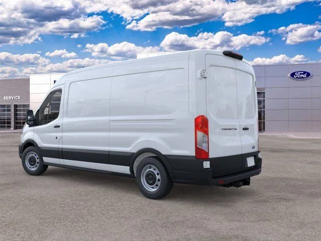 New 2026 Oxford White Ford Base image 4