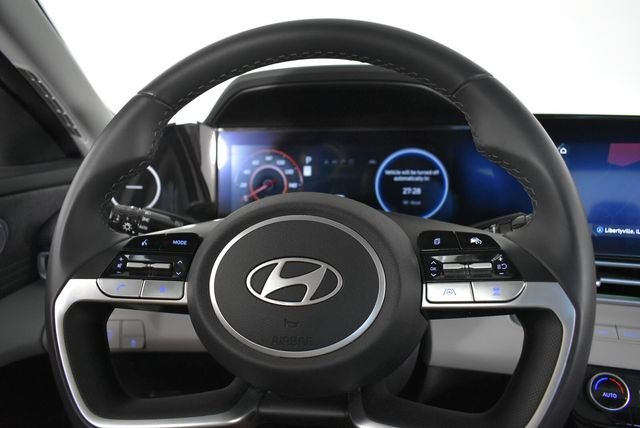2025 Hyundai Elantra Limited - Photo 34