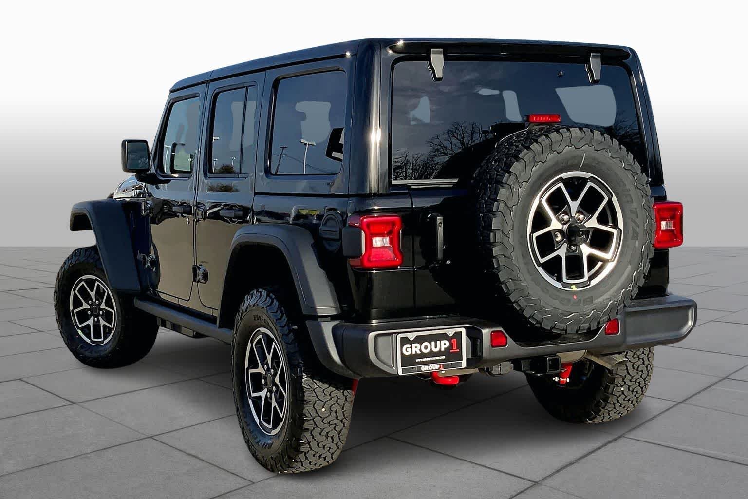 New 2026 Black Clear-Coat Exterior Paint Jeep Rubicon image 12