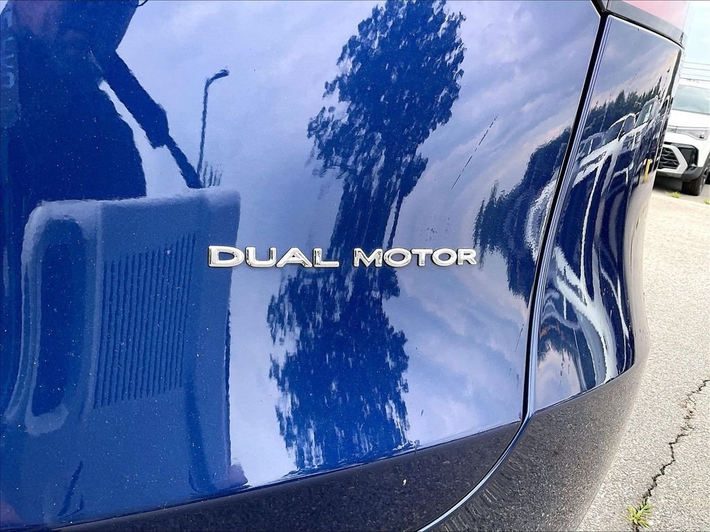 Used 2022 Deep Blue Metallic Tesla Long Range image 27