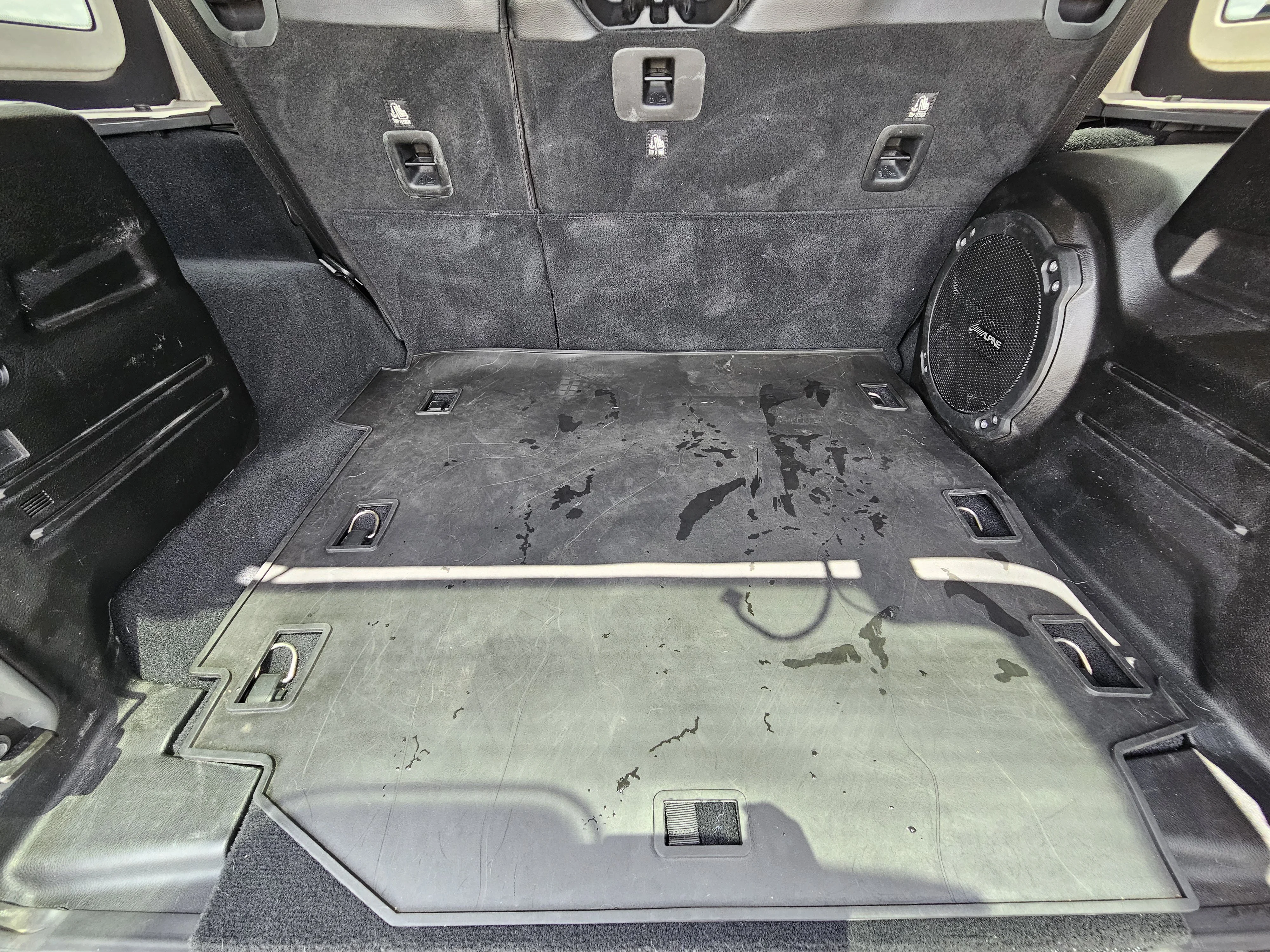Used 2019 Sting-Gray Clearcoat Jeep Unlimited Rubicon image 31