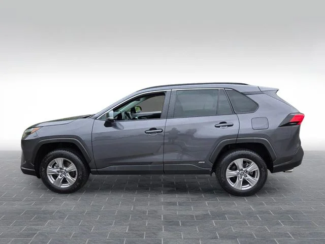 Used 2023 Gray Toyota XLE image 4