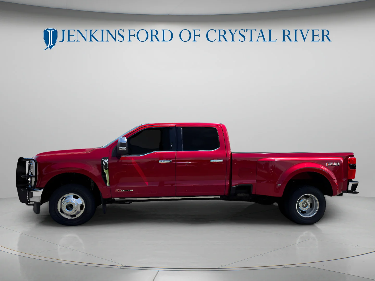 Used 2024 Red Metallic Ford King Ranch image 3