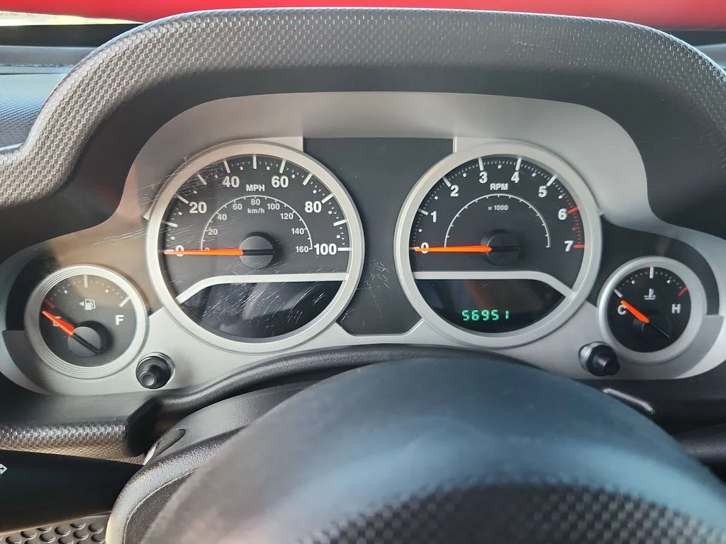 Used 2007 Silver Jeep Unlimited Rubicon image 19
