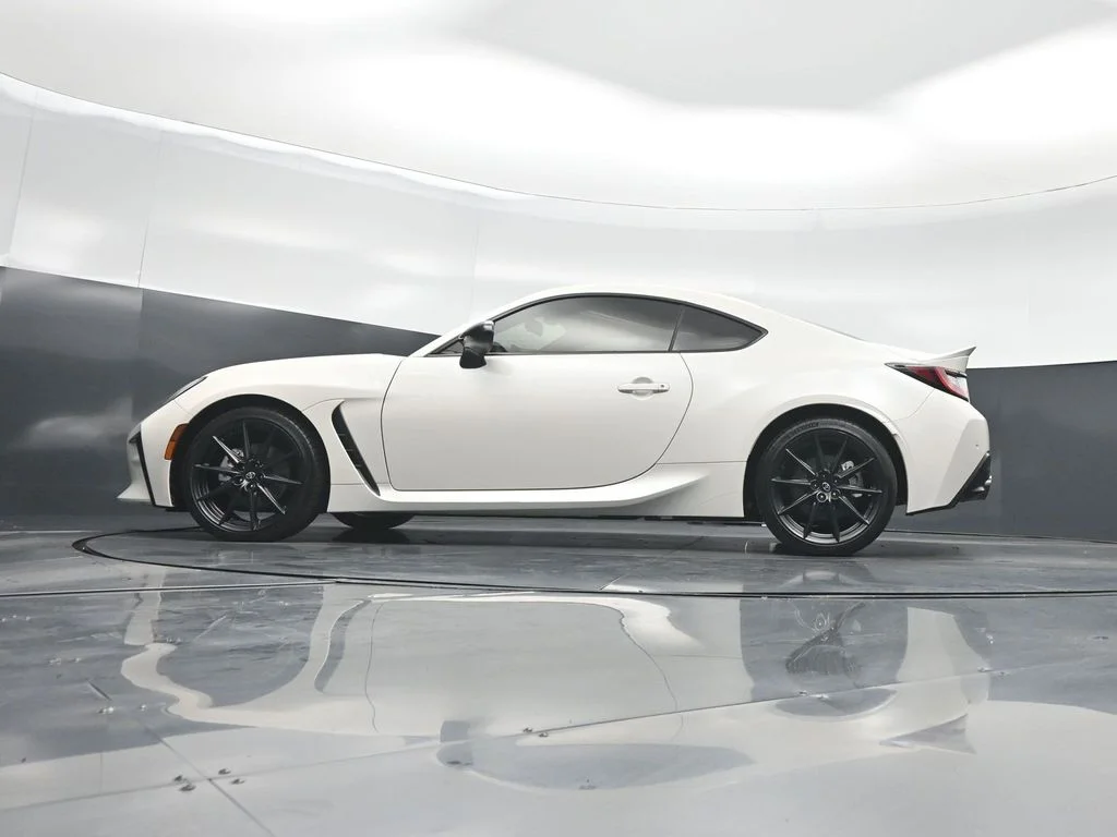 Used 2024 White Toyota Premium image 7