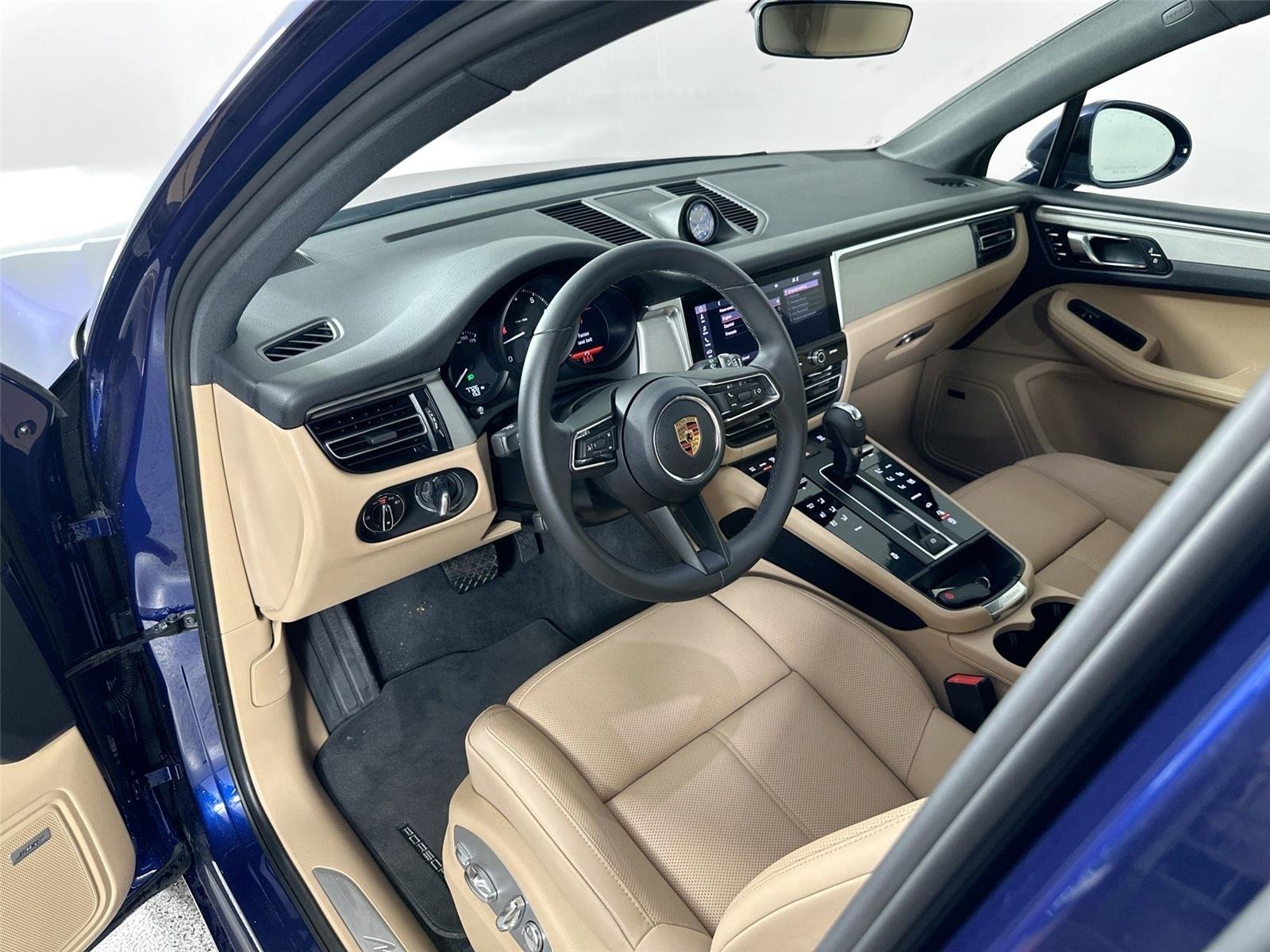 Certified Used 2024 Gentian Blue Metallic Porsche Base image 4