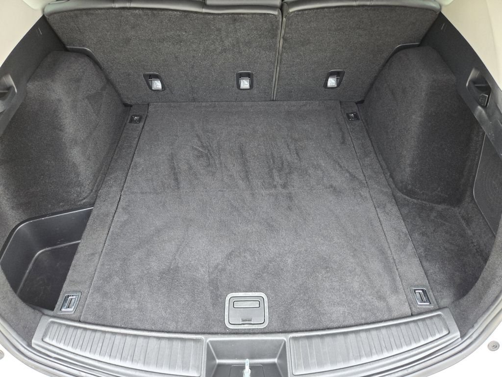Used 2024 White Acura Base image 27